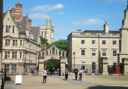 City Life in Oxford: The Ultimate Guide for Choosing Between Oxford and Cambridge