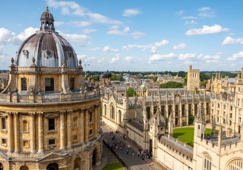 A Comprehensive Overview of Major and Minor Options at Oxford and Cambridge Universities